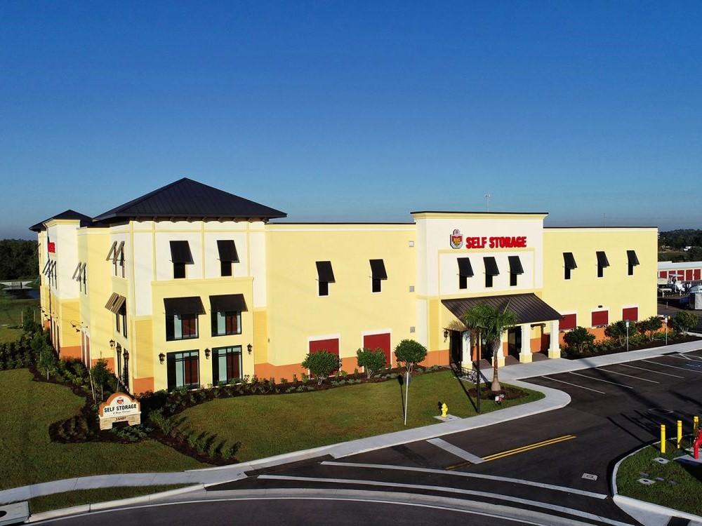 Self Storage Facility in Lakewood Ranch, FL